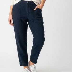 Old Navy Women's Straight Leg Jeans - Navy